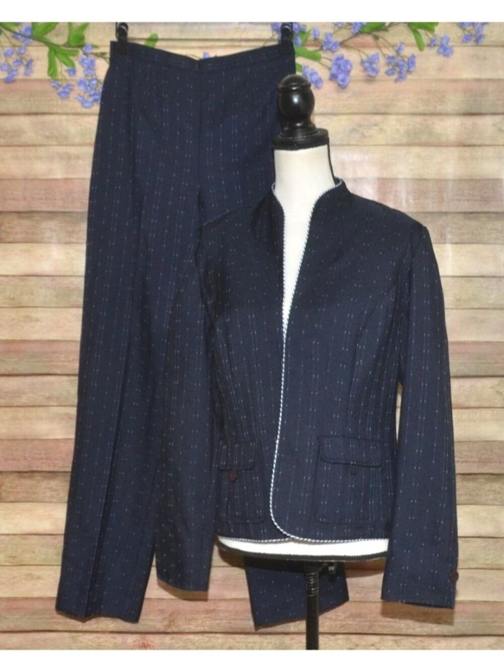 Sag Harbor Womens Size 8 Navy Striped Pants Suit Set Career Office Church Event